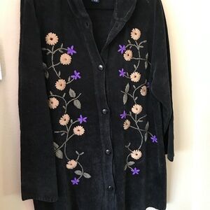 Denim & Co 1X black long cardigan , crocheted floral